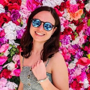 Meet your Posher, Mackenzie